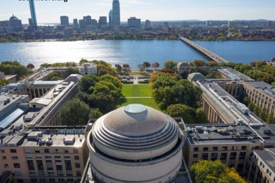 Massachusetts Institute of Technology